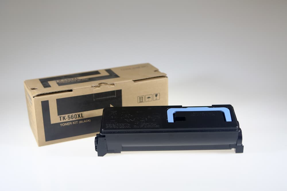 KYOCERA TK-560XL Black HC(345Gr) Yüksek Kapasite (18K) (Japon Toner)